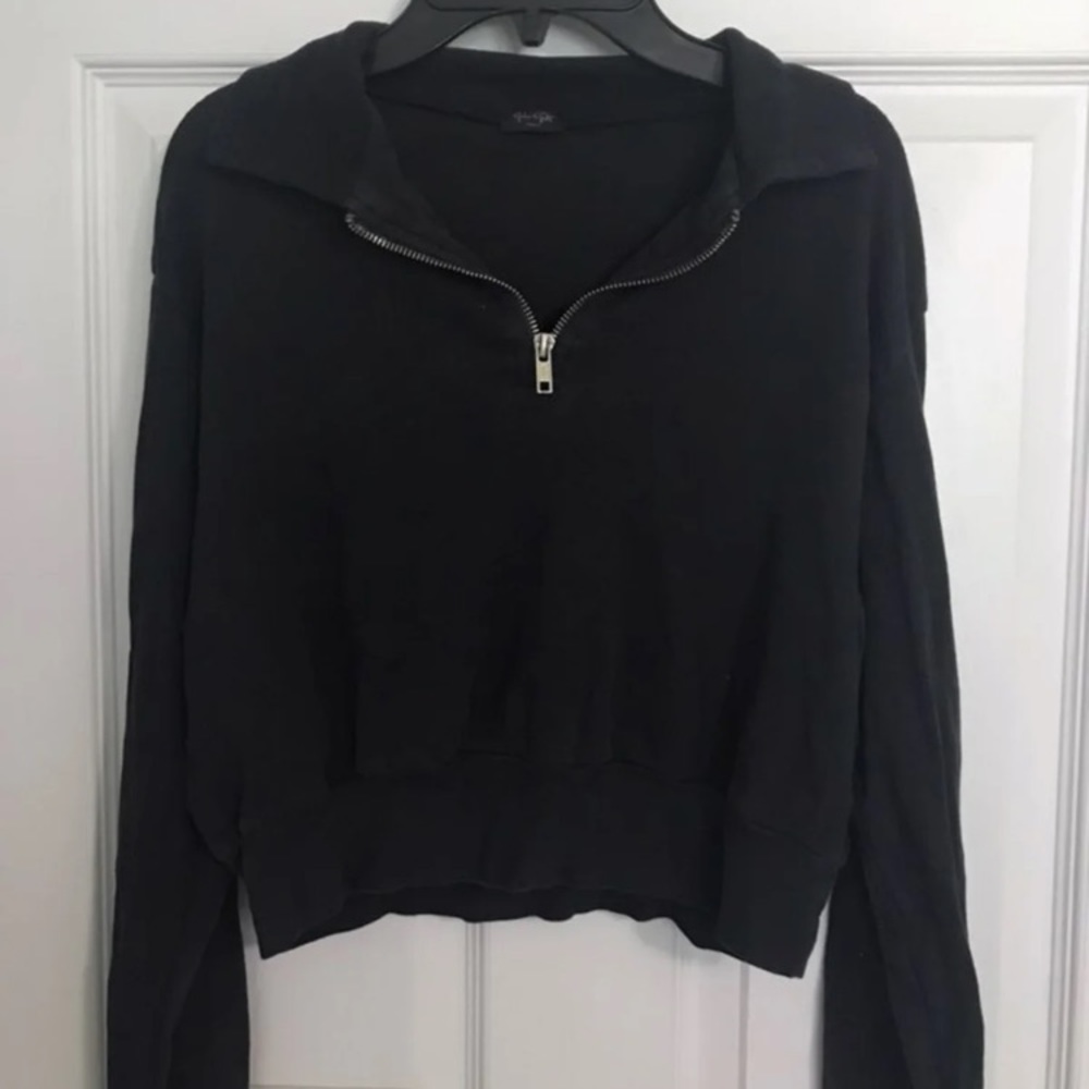 cropped pullover